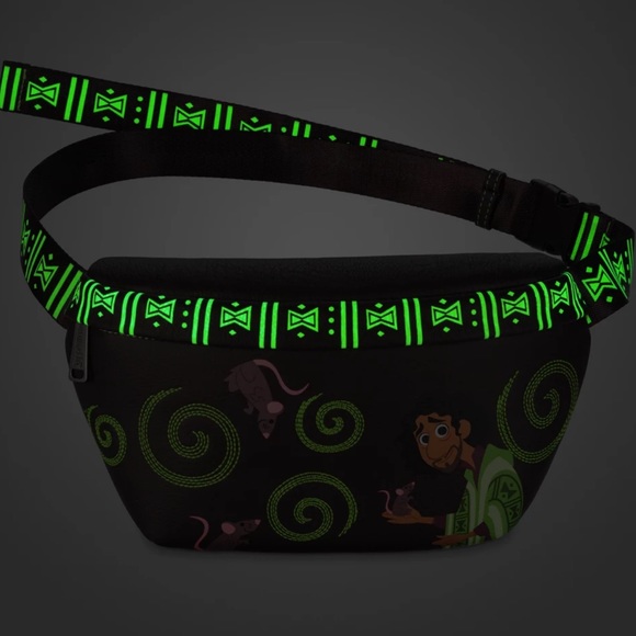 💥NWT💥 Loungefly Bruno Glow in the Dark Belt Bag - Disney Encanto - Picture 2 of 4